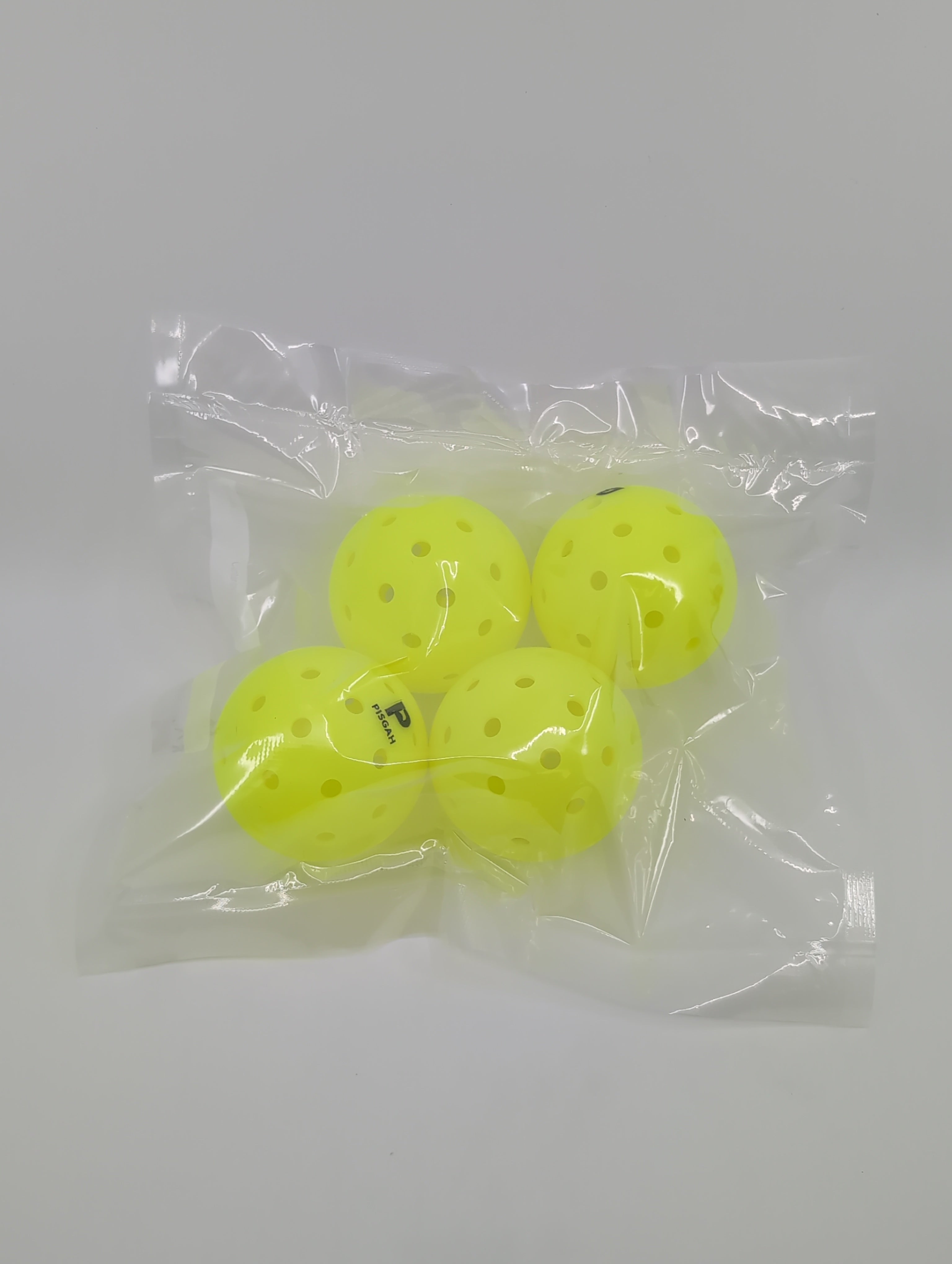 Durable Outdoor Plastic Pickleball Balls 40 - 4 pack